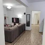360 Daire Gjirokastër